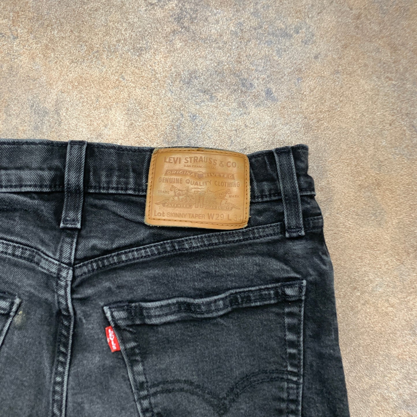LEVI'S Skinny Tapered Jeans W29 L32 Mens Grey