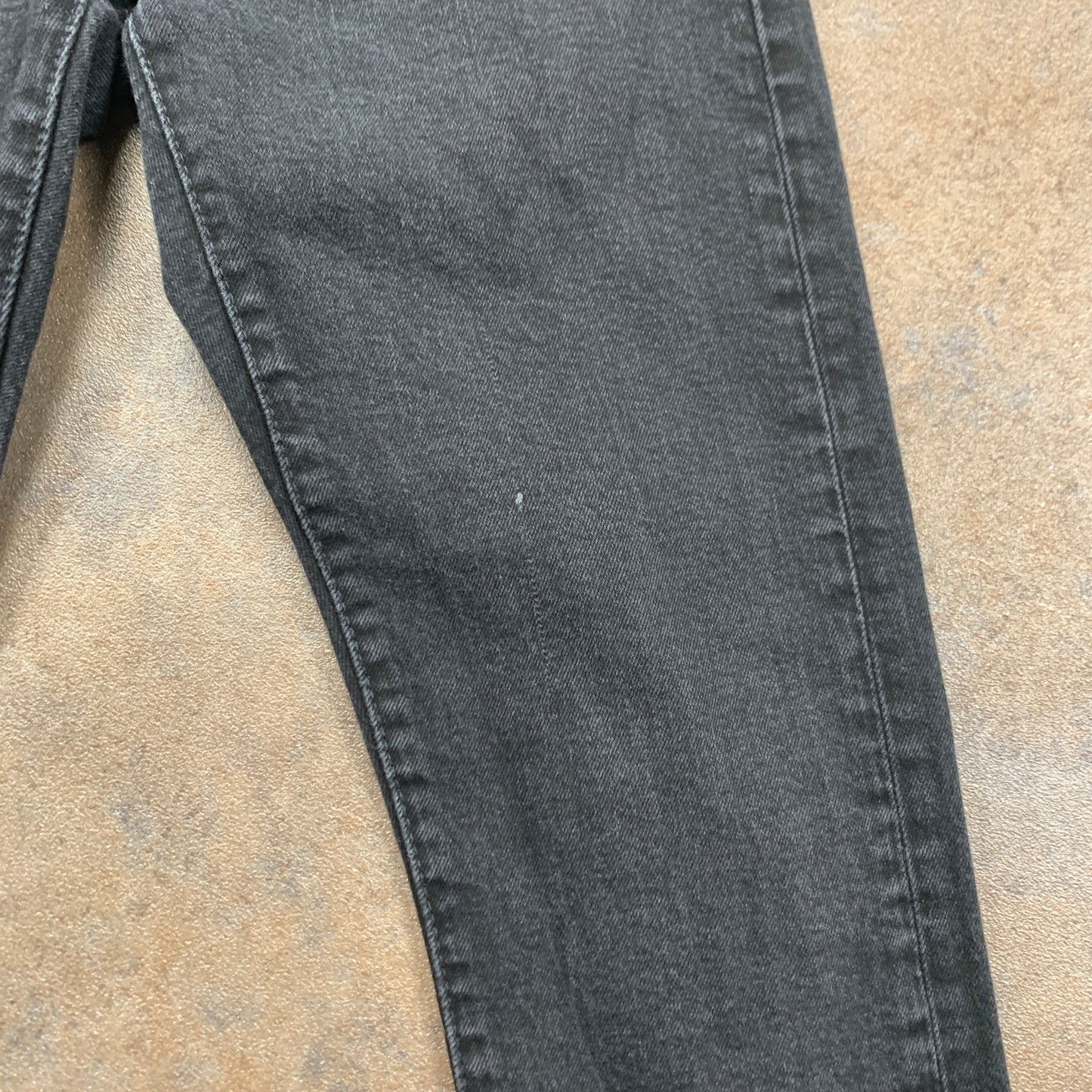 LEVI'S Skinny Tapered Jeans W29 L33 Mens Grey