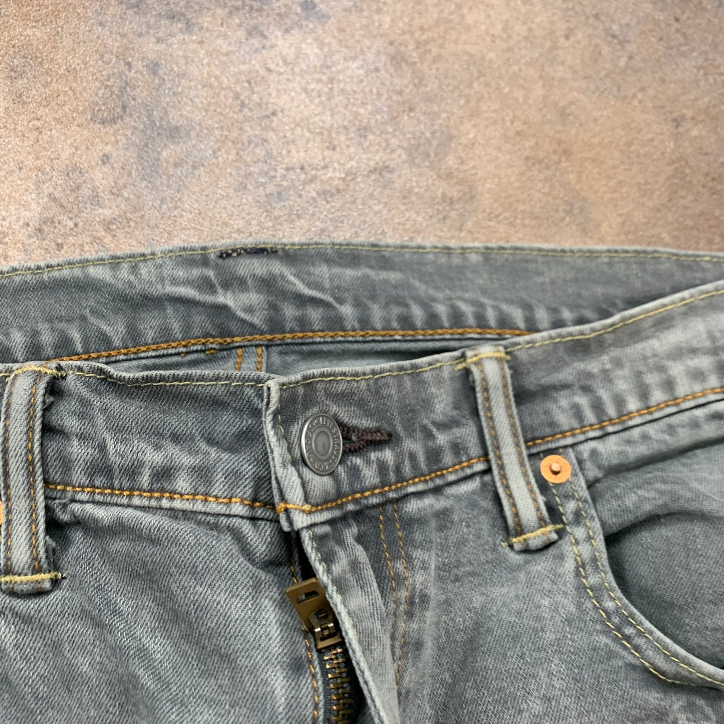 LEVI'S 520 Jeans W32 L30 Mens Skinny Fit Grey