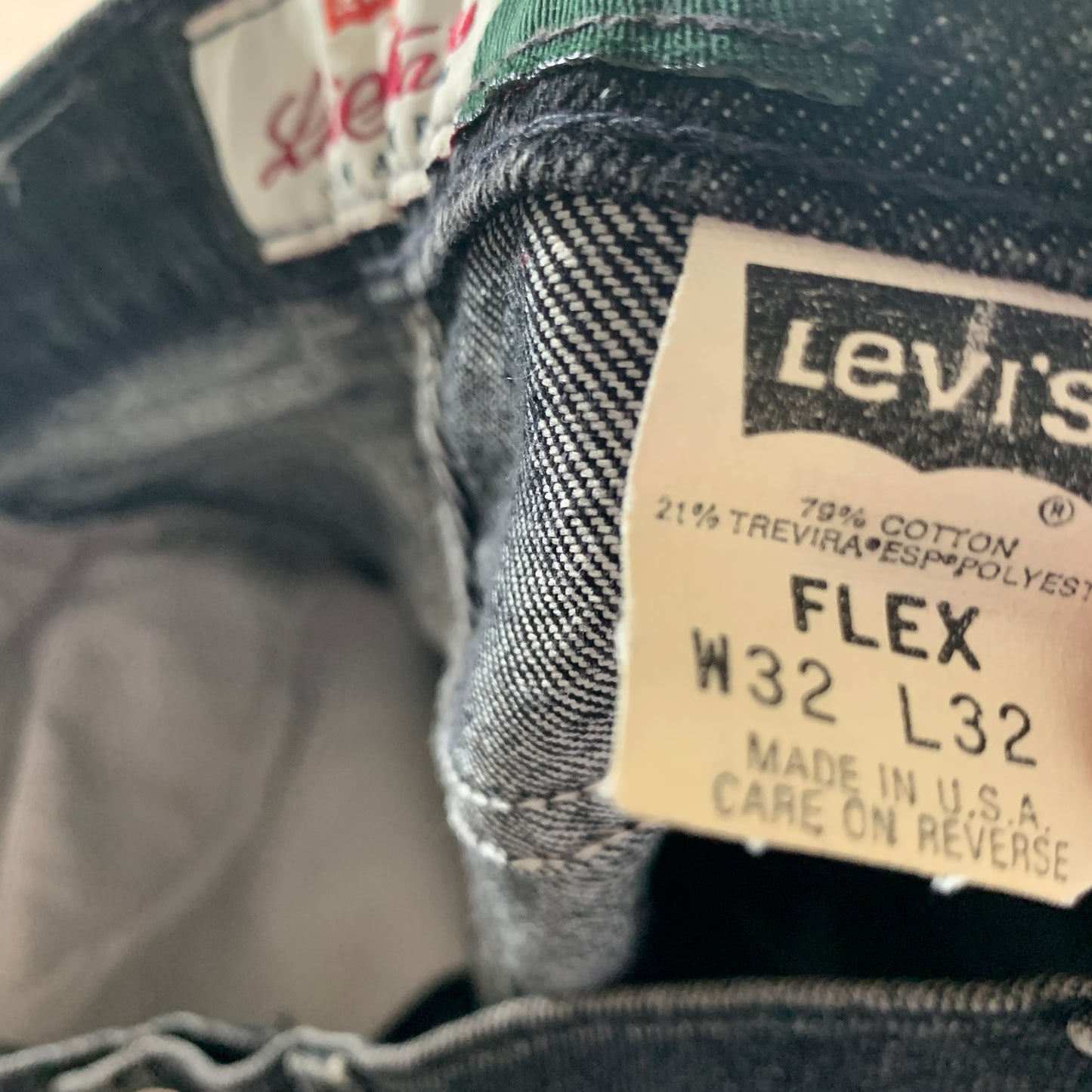 Vintage LEVI'S Signature Jeans W32 L32 Mens Regular Fit Straight Grey