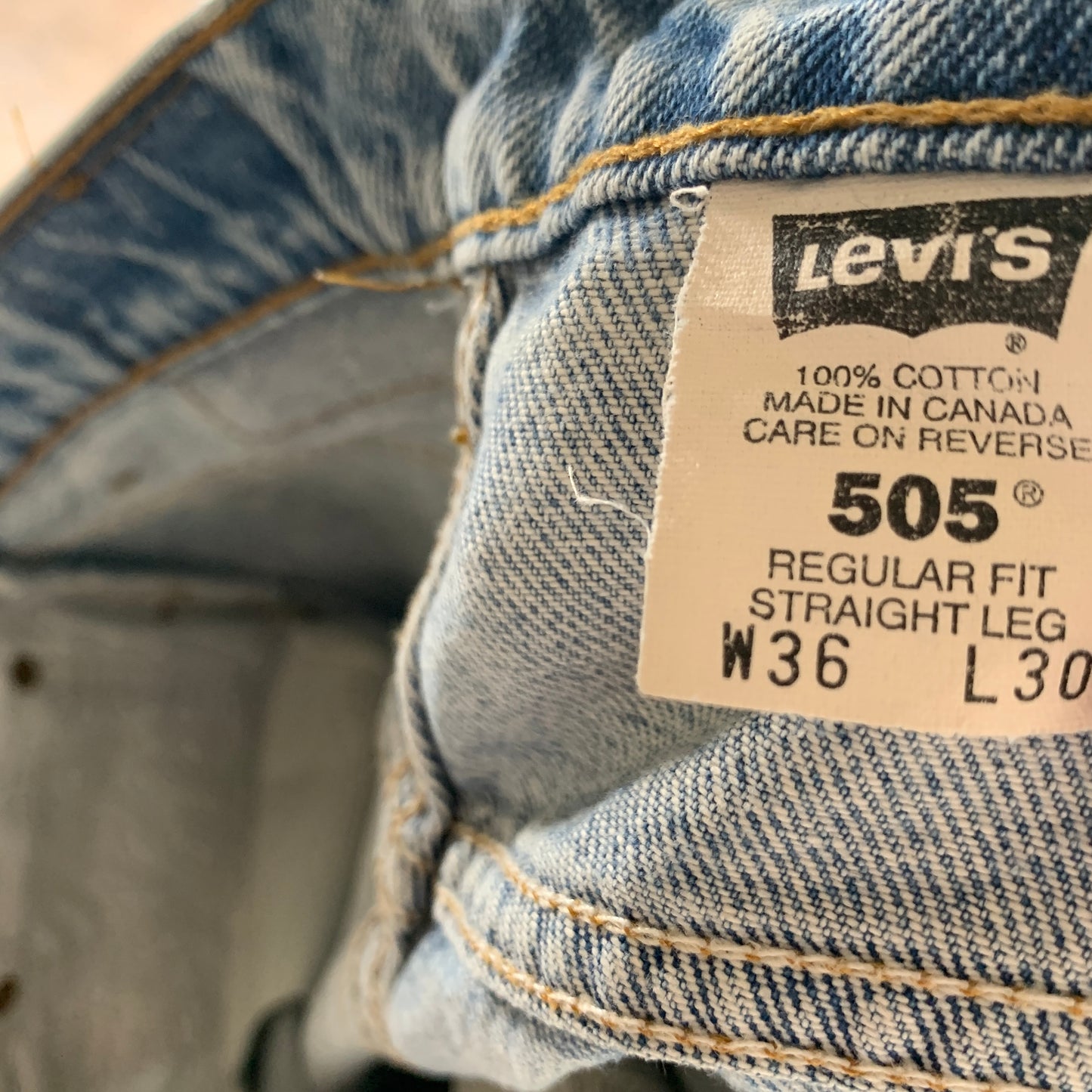 Vintage LEVI'S 505 Jeans W36 L30 Mens Regular Fit Straight Blue