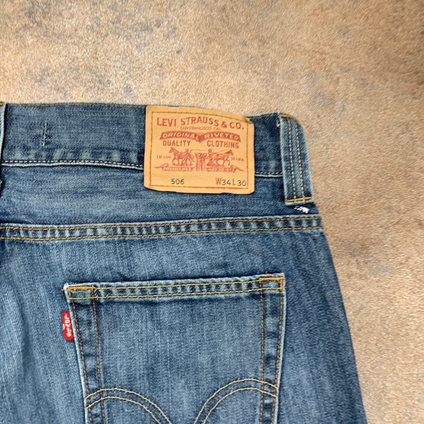 Vintage LEVI'S 506 Jeans W34 L30 Mens Relaxed Fit Straight Blue 90s