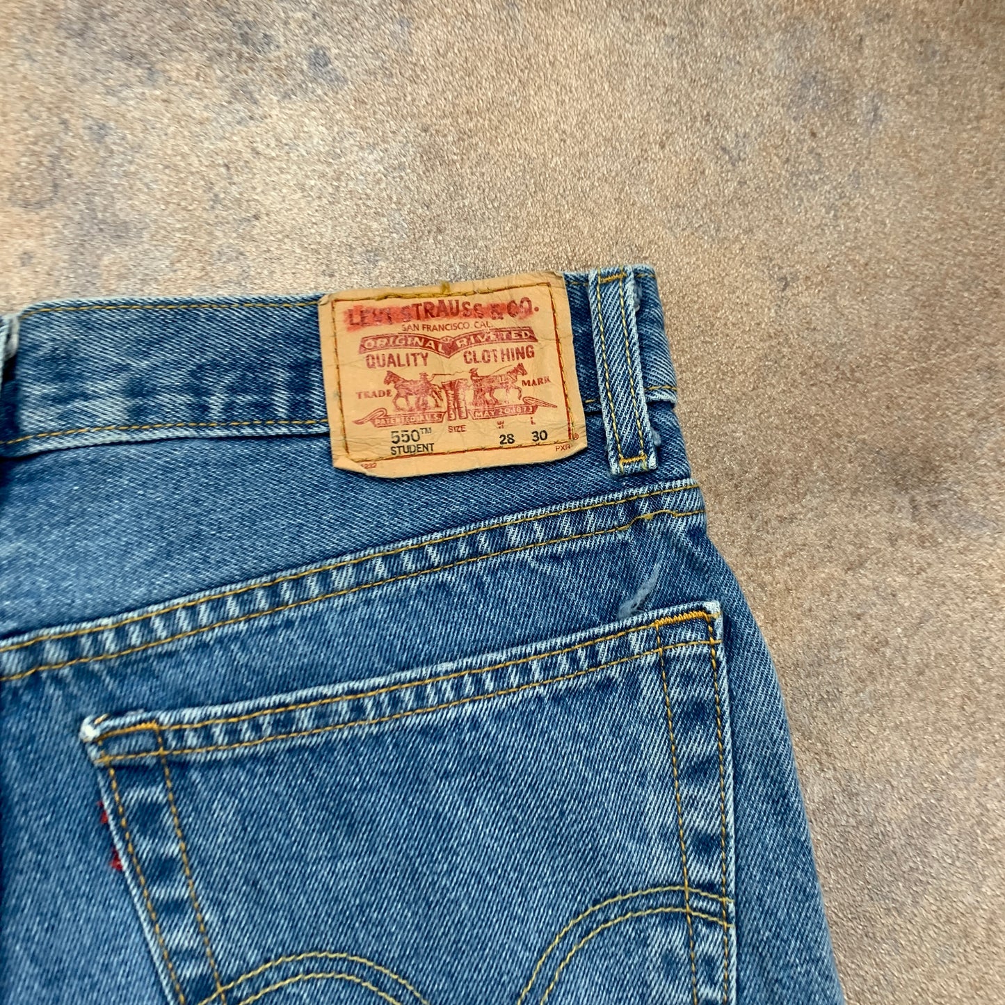 Vintage LEVI'S 550 Jeans W28 L30 Mens Relaxed Fit Straight Blue 90s