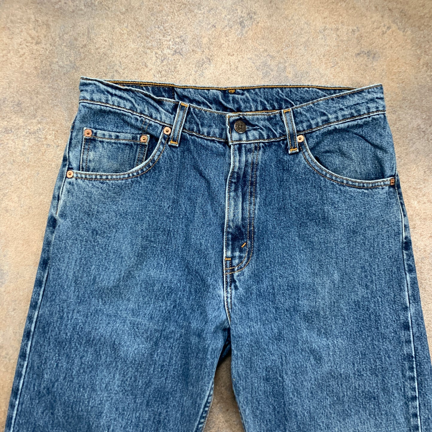 Vintage LEVI'S 607 Jeans W32 L32 Mens Regular Fit Straight Blue