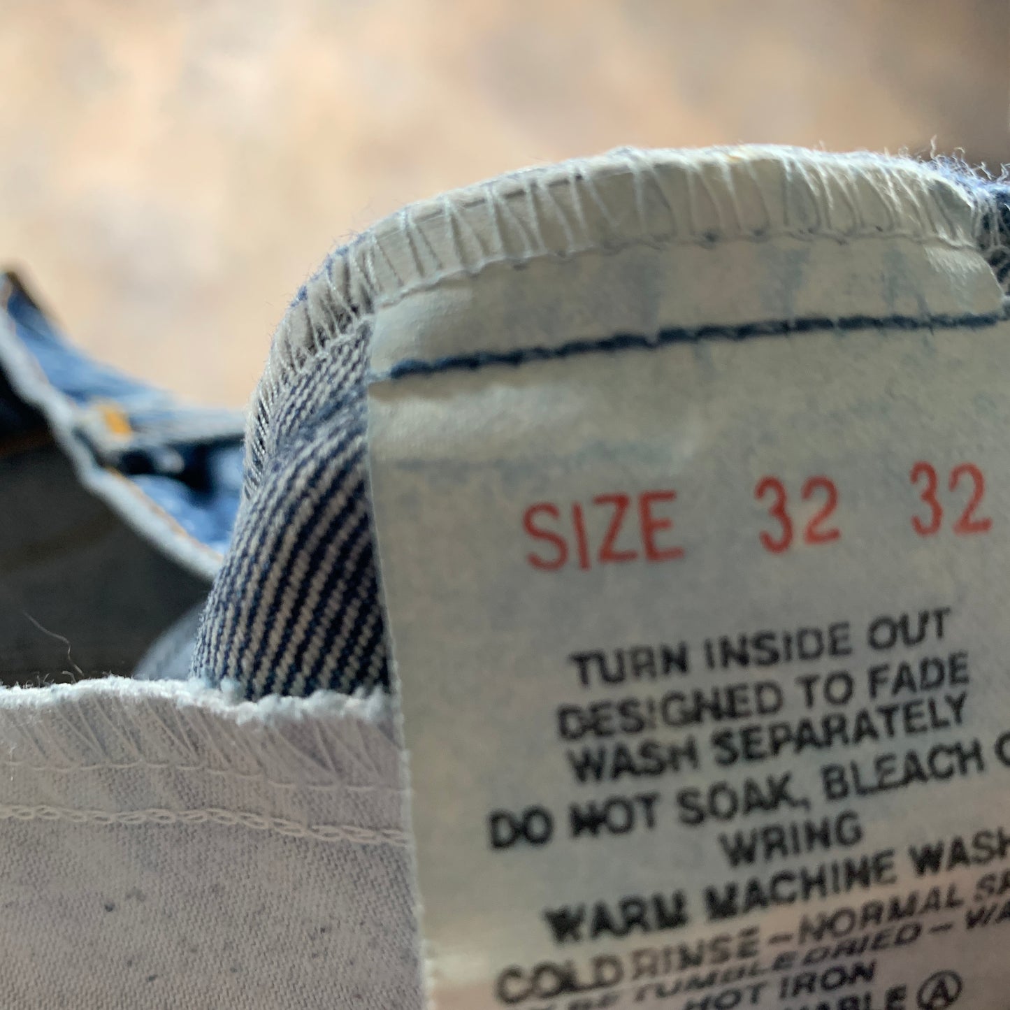 Vintage LEVI'S 607 Jeans W32 L32 Mens Regular Fit Straight Blue