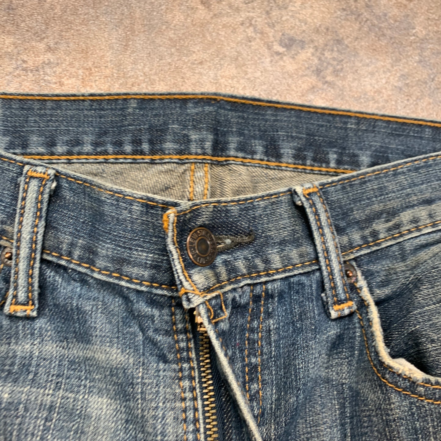Vintage LEVI'S 559 Jeans W34 L32 Mens Regular Fit Straight Blue
