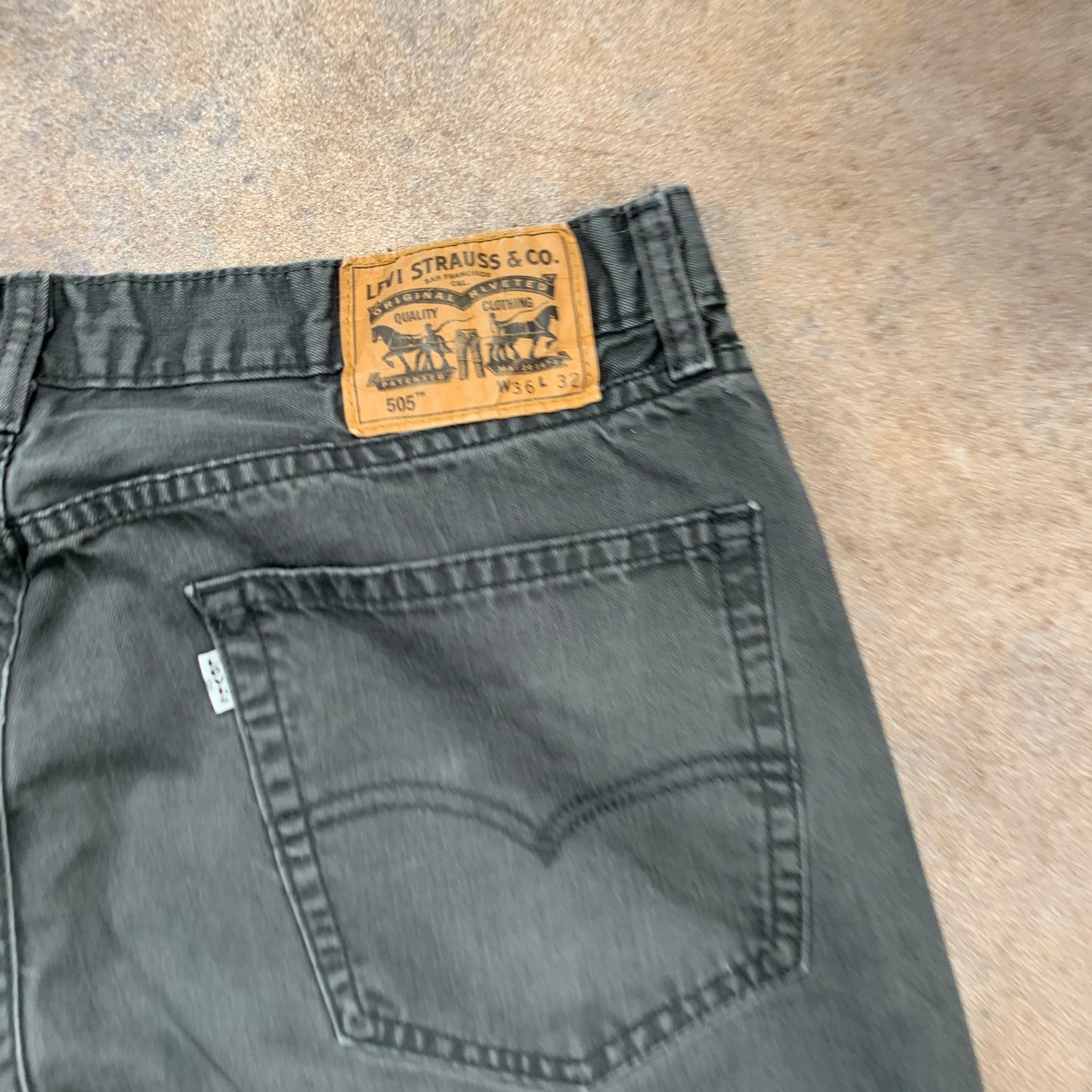 LEVI'S 505 Jeans W36 L30 Mens Regular Fit Straight Grey