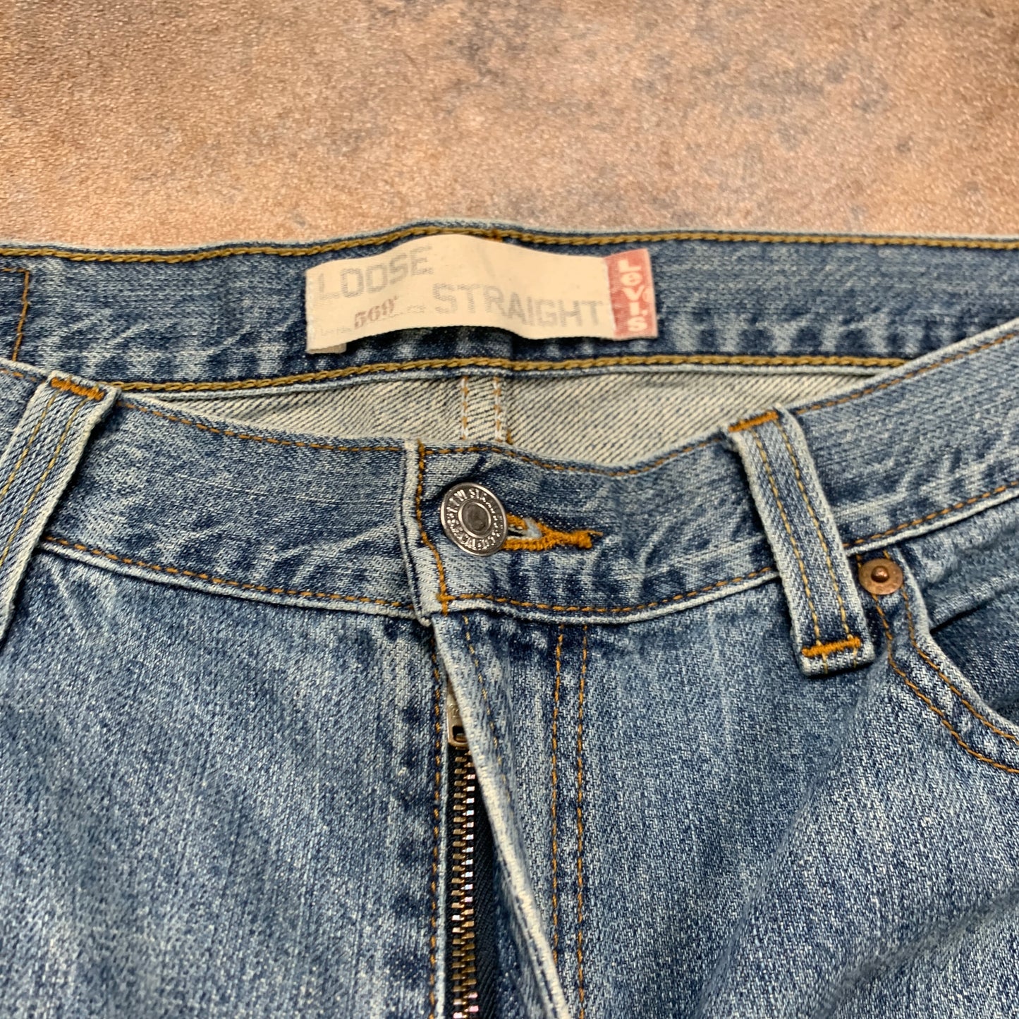 Vintage LEVI'S 569 Jeans W34 L32 Mens Relaxed Fit Straight Blue