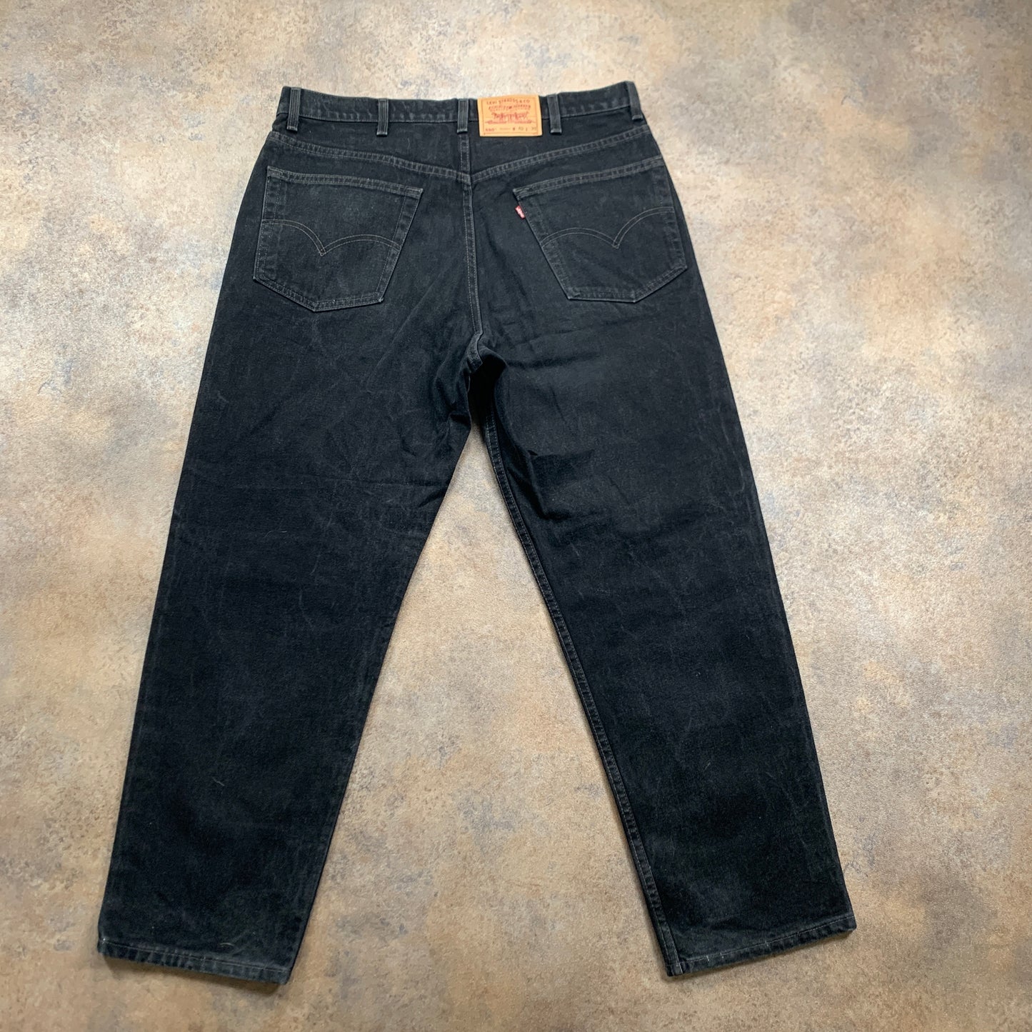 Vintage LEVI'S 550 Jeans W40 L30 Mens Relaxed Fit Straight Grey