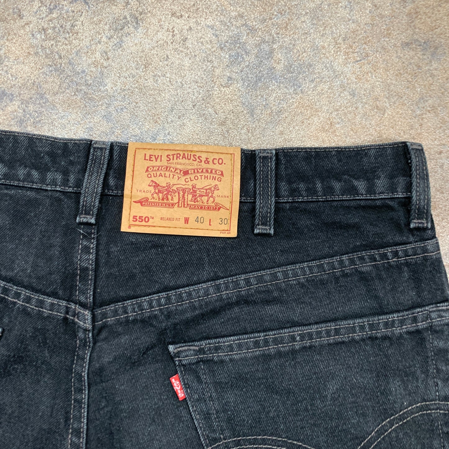 Vintage LEVI'S 550 Jeans W40 L30 Mens Relaxed Fit Straight Grey
