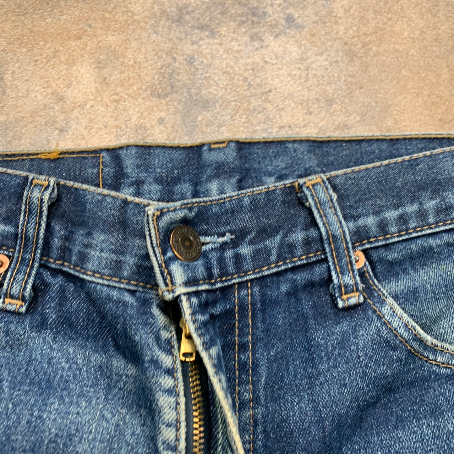 Vintage LEVI'S 521 Jeans W32 L25 Mens Regular Fit Straight Blue 90s