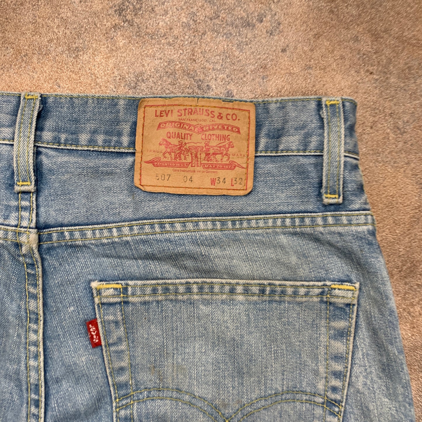 Vintage LEVI'S 507 Jeans W34 L32 Mens Bootcut Fit Blue