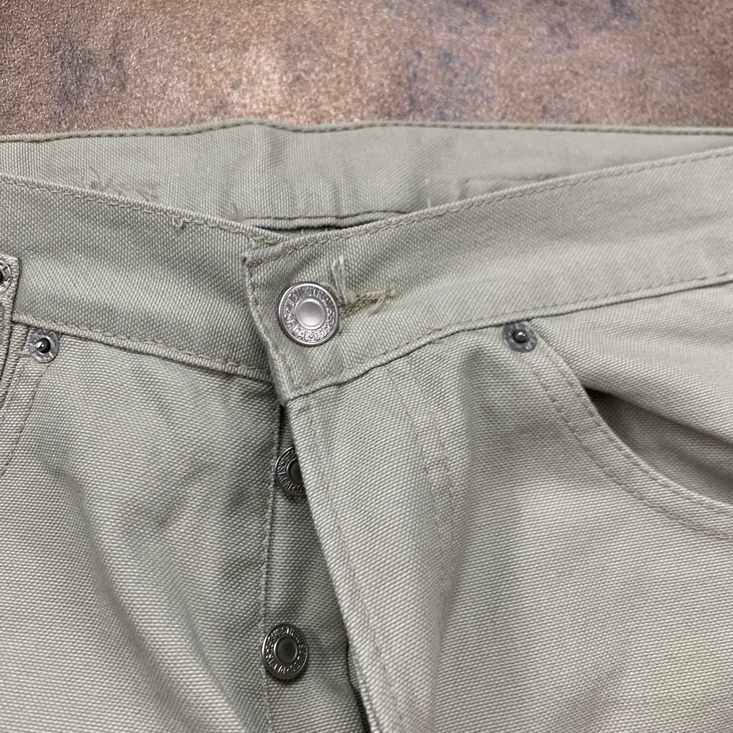 Vintage LEVI'S 541 Jeans W28 L30 Mens Relaxed Fit Straight Beige