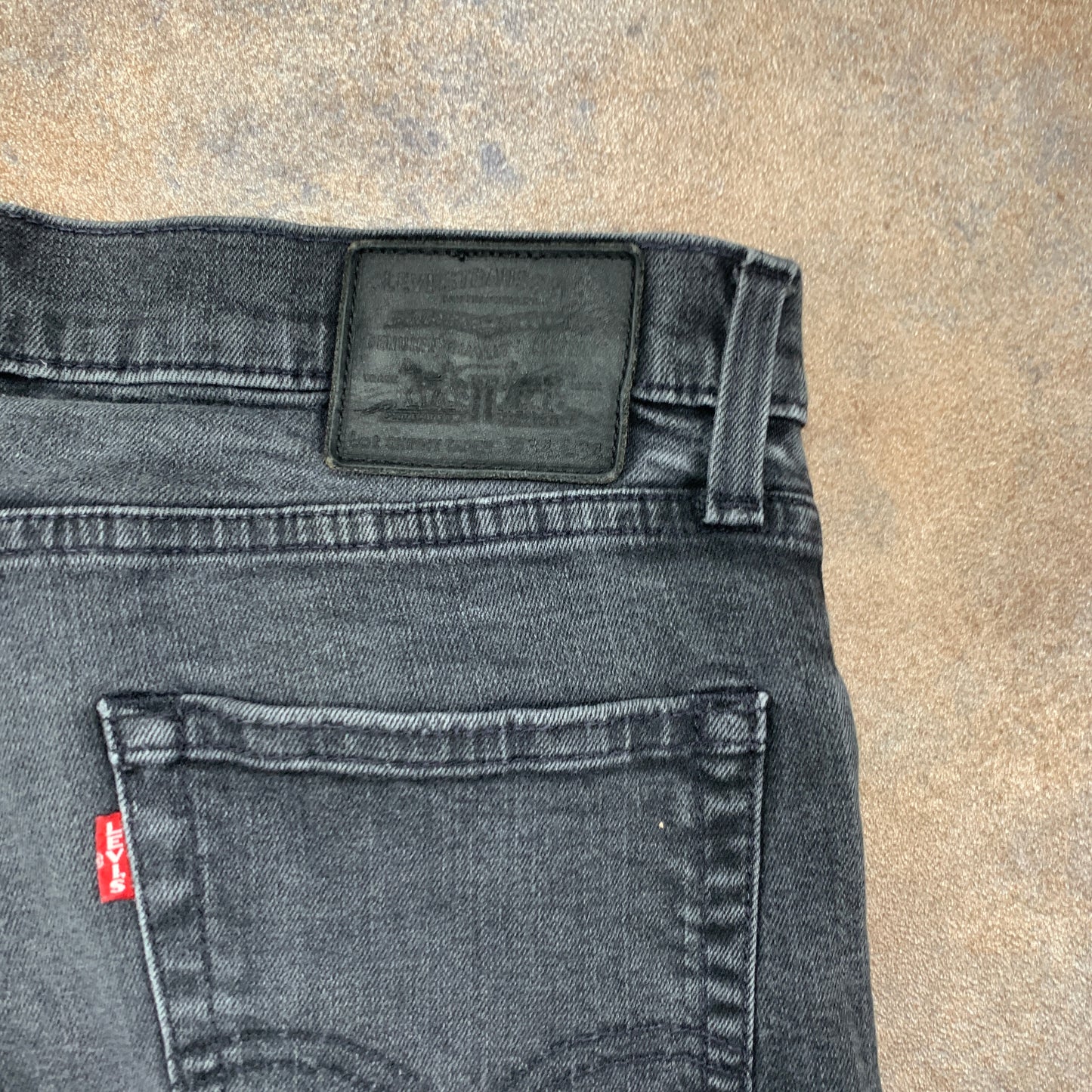 LEVI'S Skinny Tapered Jeans W32 L32 Mens Grey