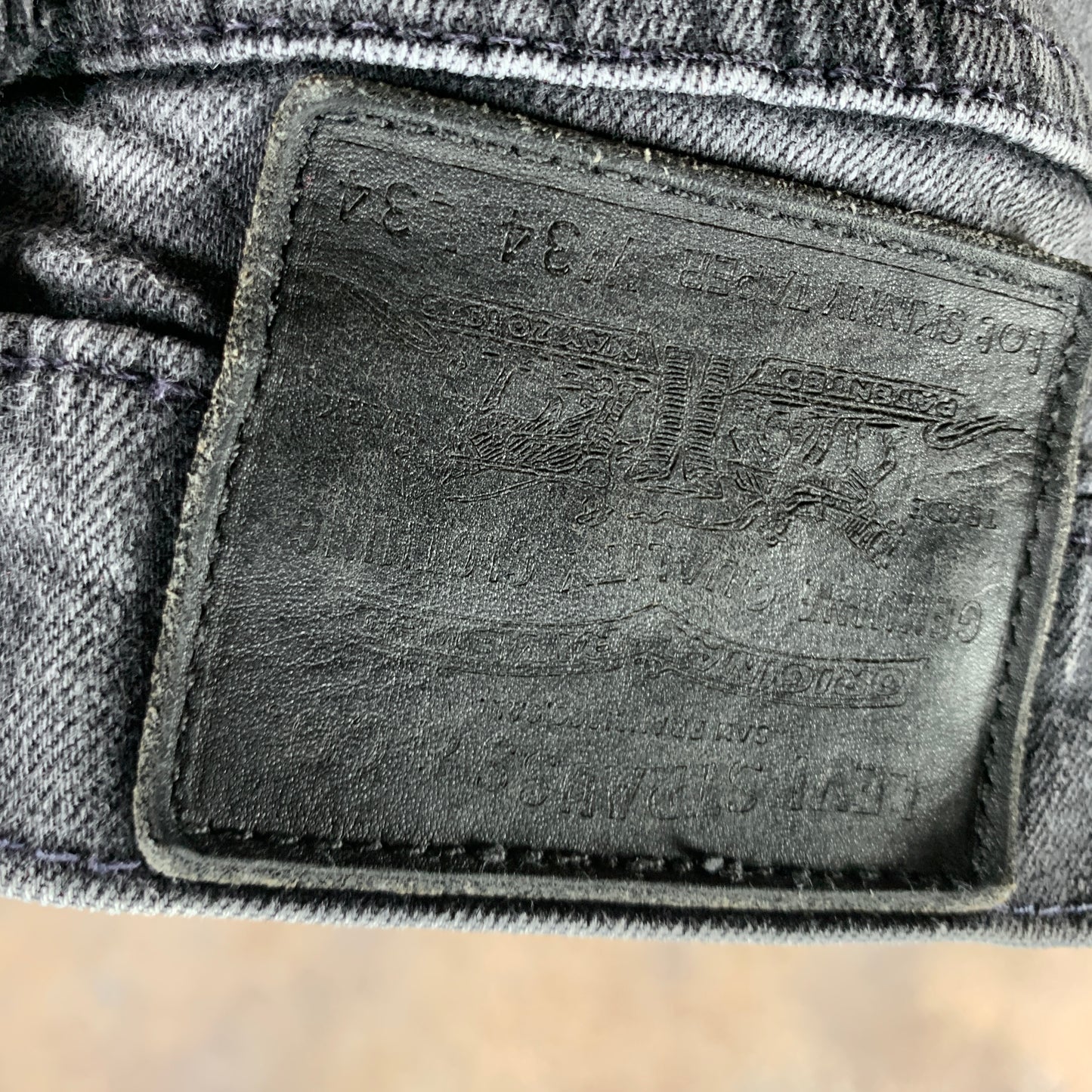 LEVI'S Skinny Tapered Jeans W32 L32 Mens Grey