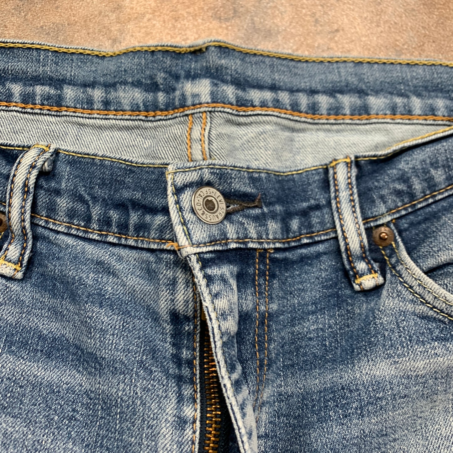 LEVI'S 541 Jeans W37 L30 Mens Slim Fit Tapered Blue