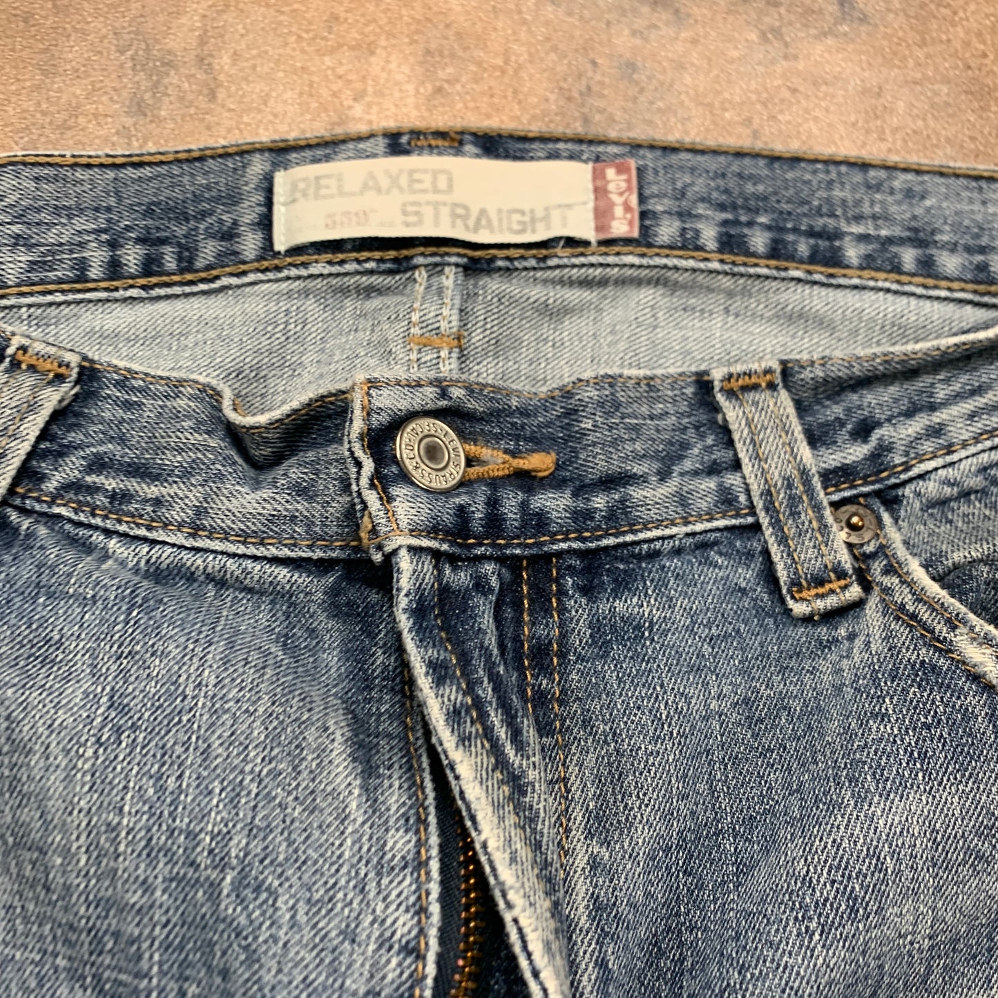 Vintage LEVI'S 559 Jeans W34 L32 Mens Relaxed Fit Straight Blue