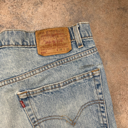 Vintage LEVI'S 550 Jeans W38 L34 Mens Relaxed Fit Straight Blue 90s