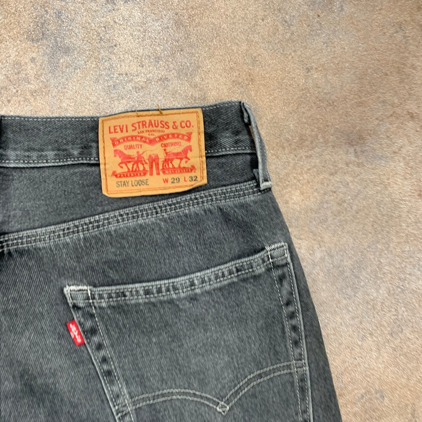 LEVI'S Stay Loose Jeans W29 L30 Mens Relaxed Fit Straight Grey