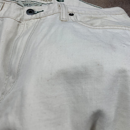 Vintage LEVI'S 539 Jeans W33 L30 Mens Relaxed Fit Straight White 90s