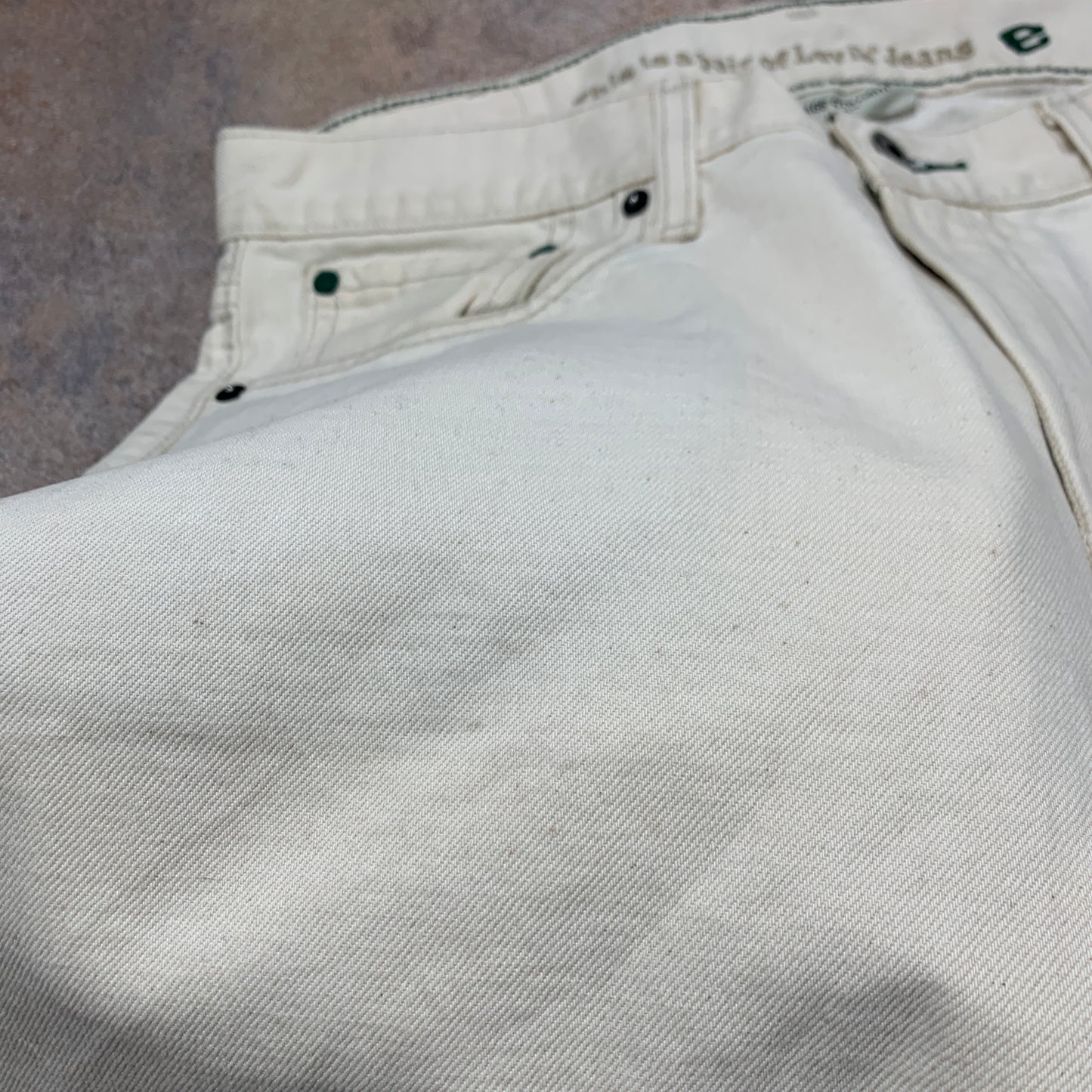 Vintage LEVI'S 539 Jeans W33 L30 Mens Relaxed Fit Straight White 90s