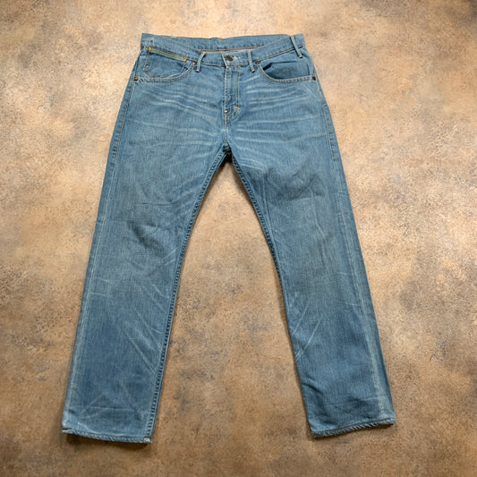 Vintage LEVI'S 504 Jeans W32 L28 Mens Regular Fit Straight Blue
