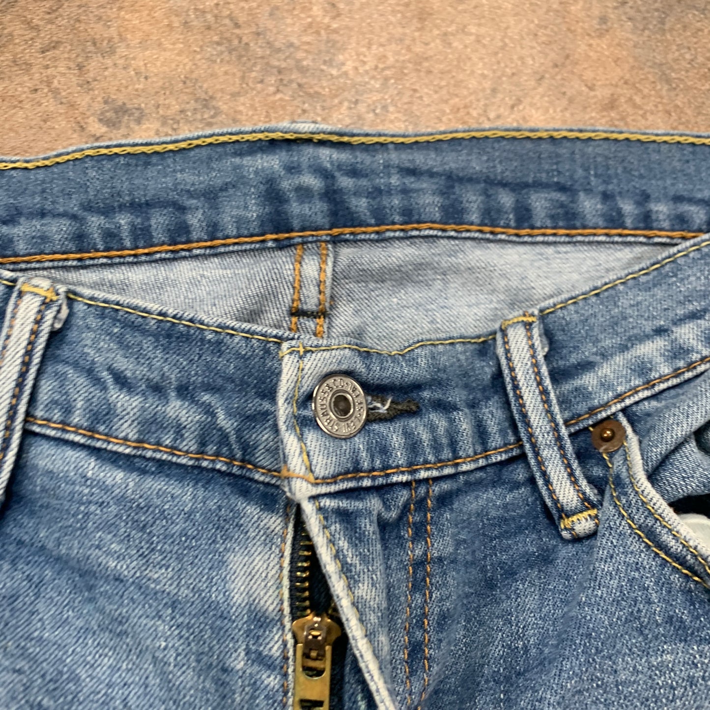 LEVI'S 504 Jeans W32 L33 Mens Regular Fit Straight Blue