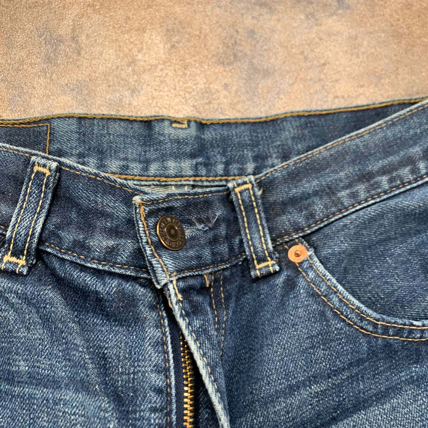Vintage LEVI'S 525 Jeans W30 L30 Mens Bootcut Slim Fit Blue