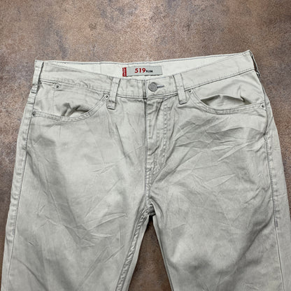 Vintage LEVI'S 519 Jeans W34 L29 Mens Slim Fit Off White