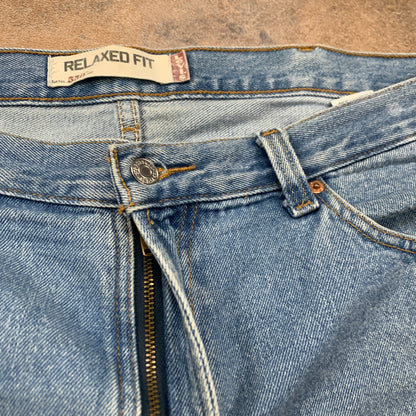 Vintage LEVI'S 550 Jeans W39 L30 Mens Relaxed Fit Straight Blue