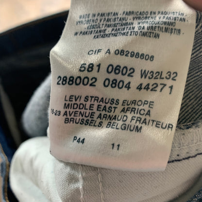 Vintage LEVI'S 581 Jeans W32 L32 Mens Regular Fit Straight Blue