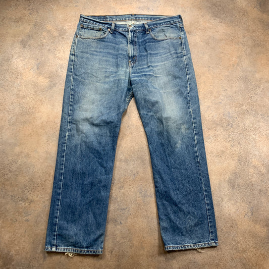 Vintage LEVI'S 752 Jeans W38 L30 Mens Relaxed Fit Straight Blue