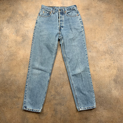 Vintage 1970s LEVI'S 891 Jeans W28 L28 Mens Slim Fit Tapered Blue 70s