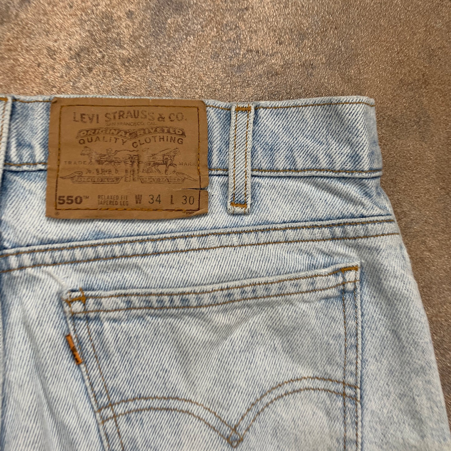 Vintage LEVI'S 550 Jeans W34 L30 Mens Relaxed Fit Tapered Blue 70s