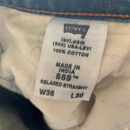 Vintage LEVI'S 559 Jeans W36 L30 Mens Relaxed Fit Straight Blue