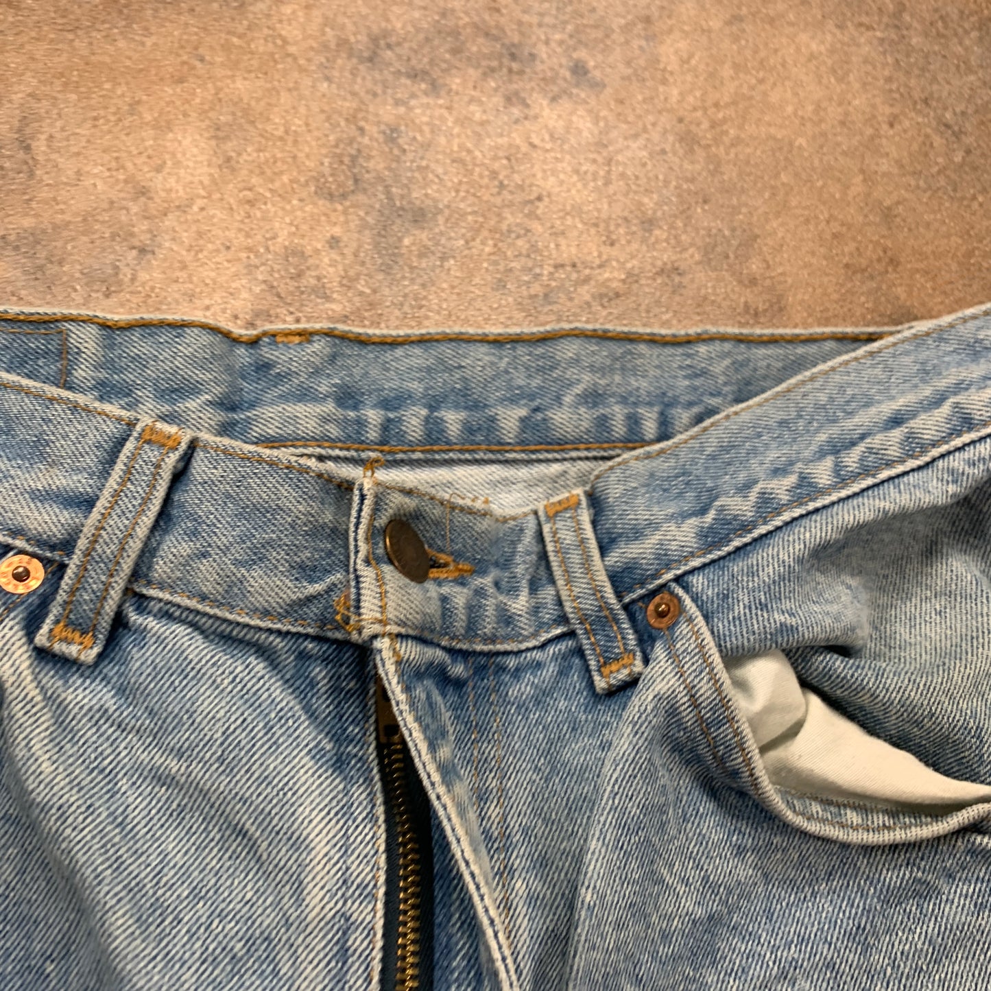 Vintage LEVI'S Jeans W34 L25 Mens Regular Fit Straight Blue 70s