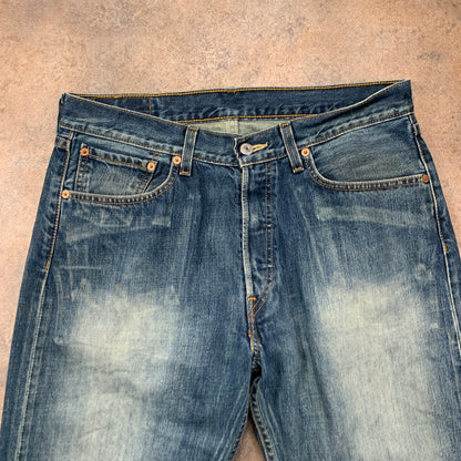 Vintage LEVI'S 508 Jeans W32 L31 Mens Relaxed Fit Straight Blue