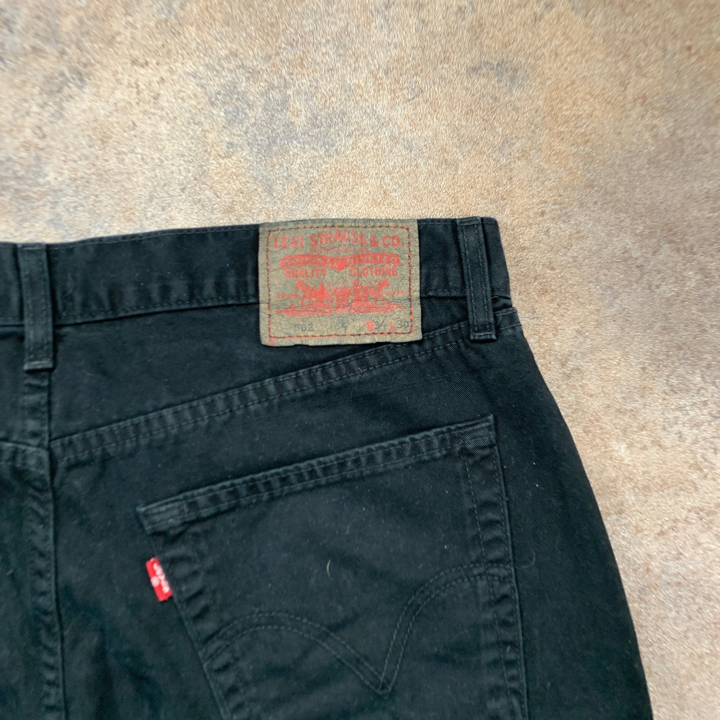 Vintage LEVI'S 582 Jeans W34 L30 Mens Relaxed Fit Straight Black