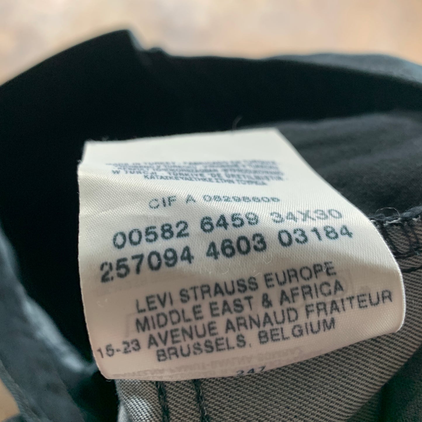 Vintage LEVI'S 582 Jeans W34 L30 Mens Relaxed Fit Straight Black
