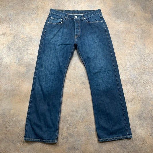 Vintage LEVI'S 758 Jeans W32 L30 Mens Relaxed Fit Straight Blue 90s