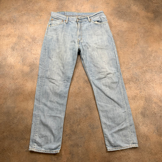 Vintage LEVI'S 582 Jeans W36 L32 Mens Relaxed Fit Straight Blue