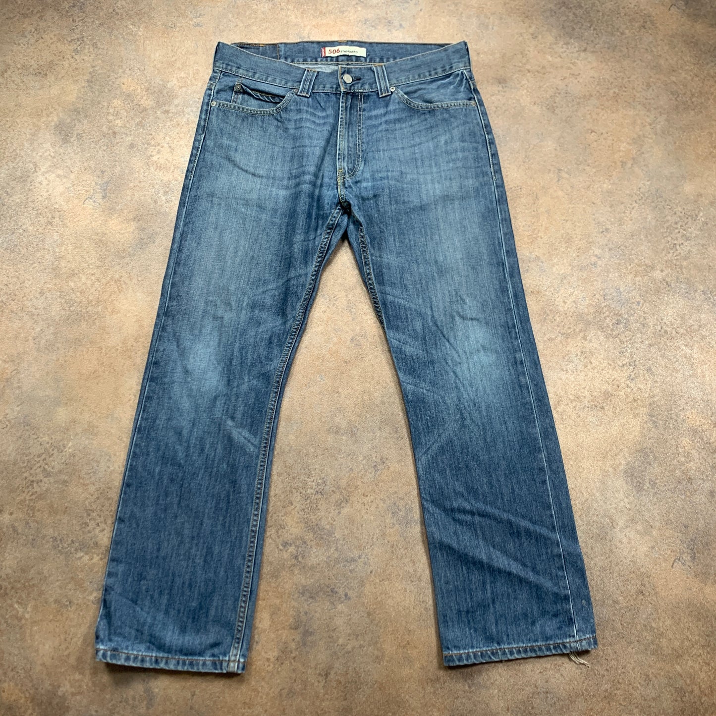 Vintage LEVI'S 506 Jeans W34 L30 Mens Relaxed Fit Straight Blue 90s