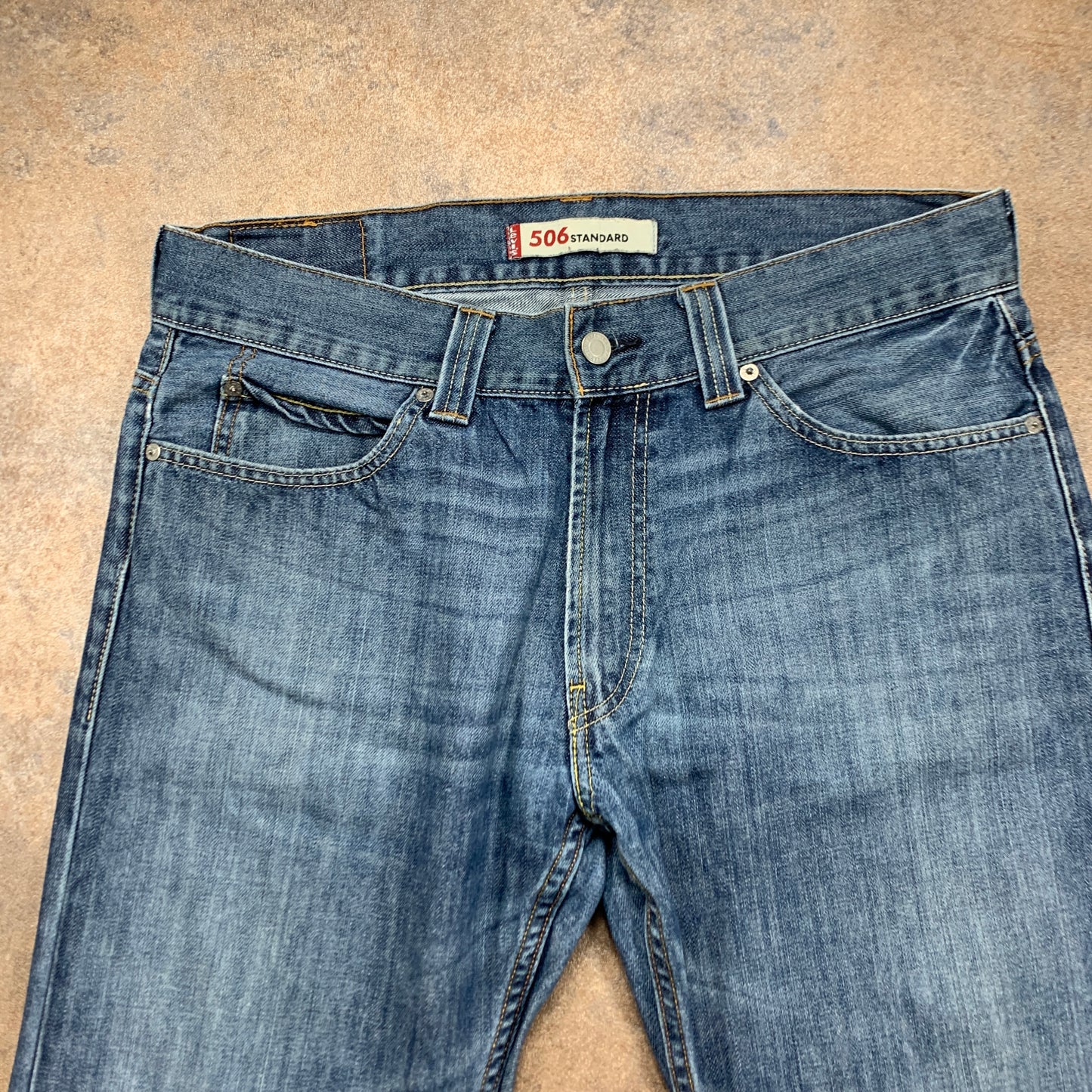 Vintage LEVI'S 506 Jeans W34 L30 Mens Relaxed Fit Straight Blue 90s
