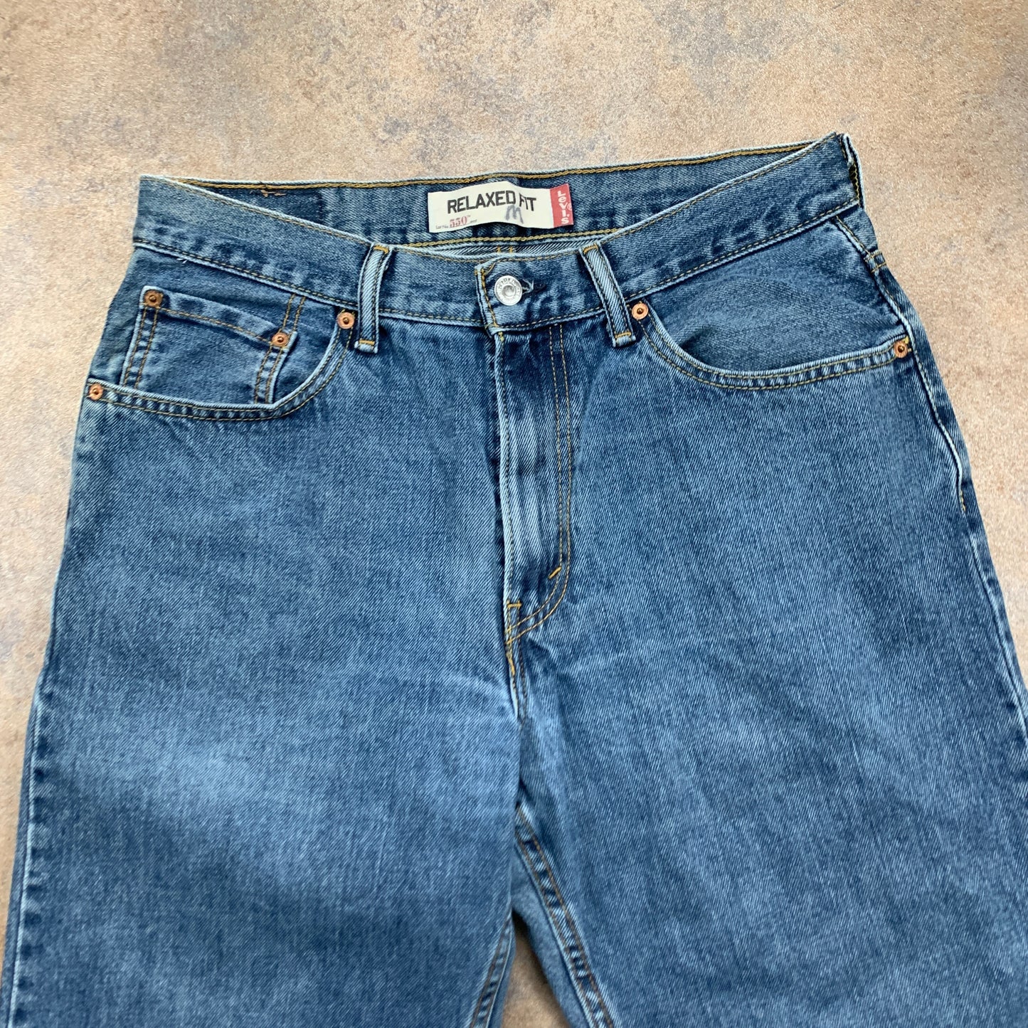 Vintage LEVI'S 550 Jeans W33 L28 Mens Relaxed Fit Straight Blue
