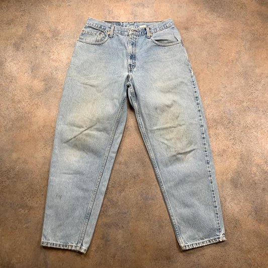 Vintage LEVI'S 560 Jeans W33 L30 Mens Relaxed Fit Tapered Blue 90s